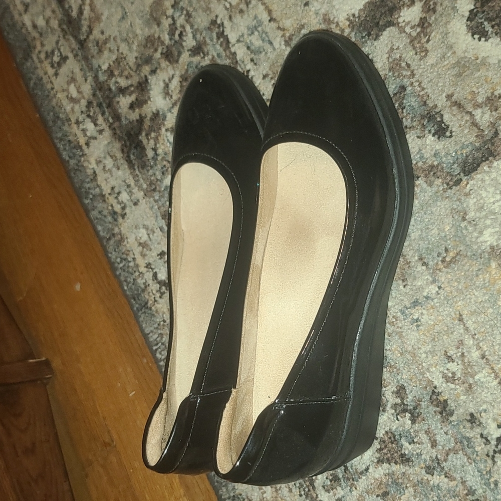 Naturalizer heels NWT